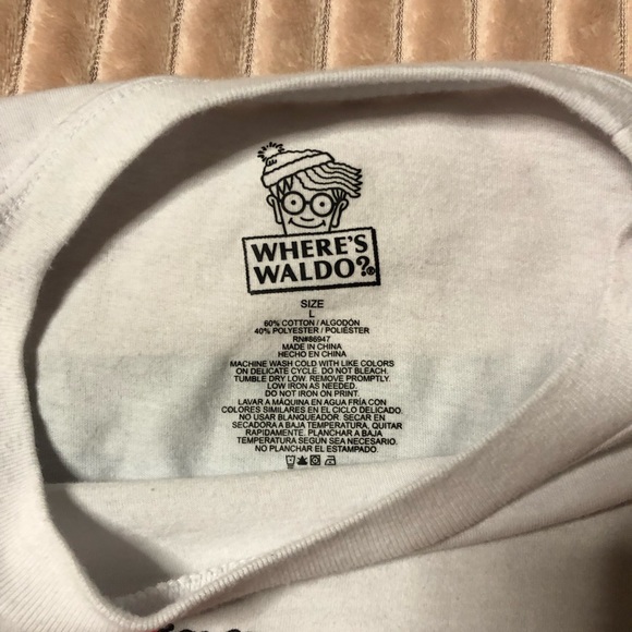 Where's Waldo, White Long-sleeve Tee - Picture 4 of 5